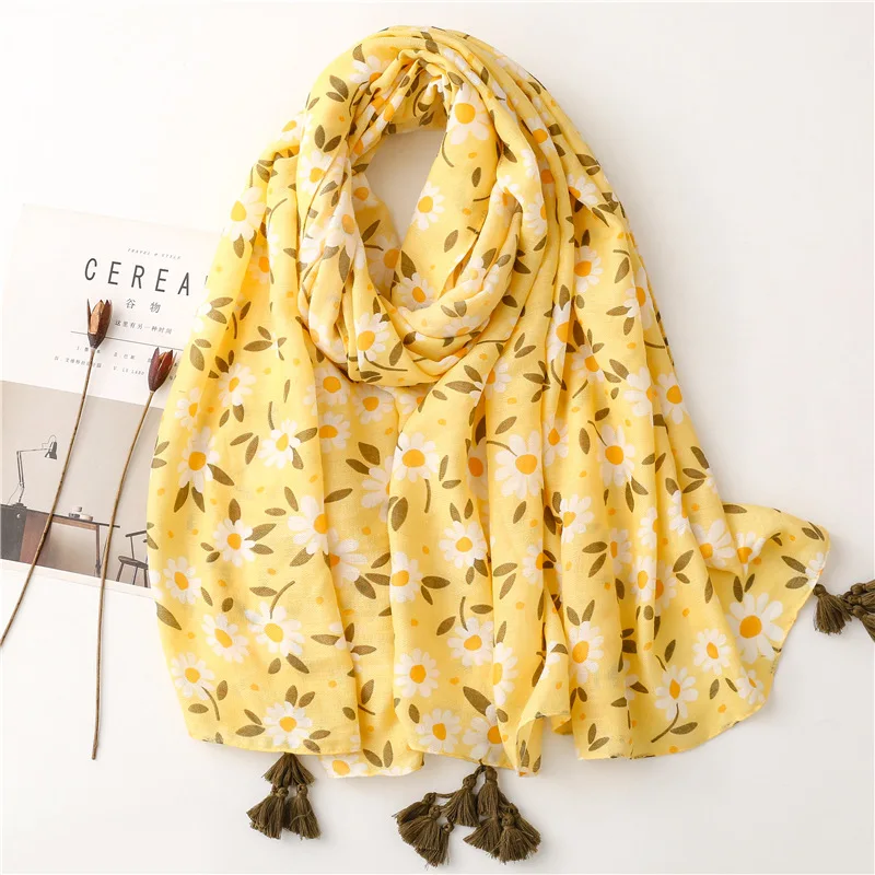 

2022 Early Spring New Flower Pattern Cotton Linen Soft Bright Lemon Yellow Floral Beach Shawl Large Scarf