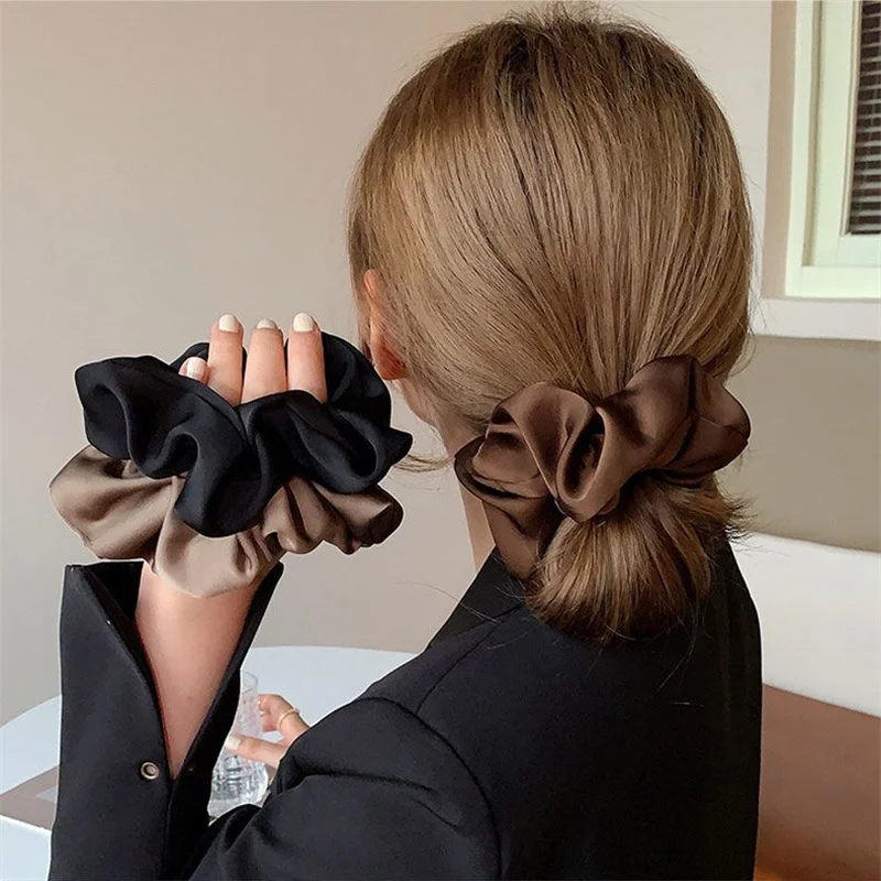 

TwinkLei Korean Woman Big Elegant Silk Elastics Hair Band Solid Color Scrunchies Hair Ties Ladies Ponytail Hold Hair Accessories