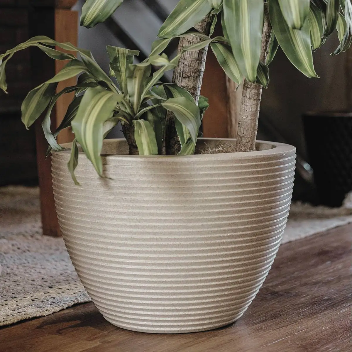 Низкие овальные вазы Riscatto 30 (32L) цветной гранит