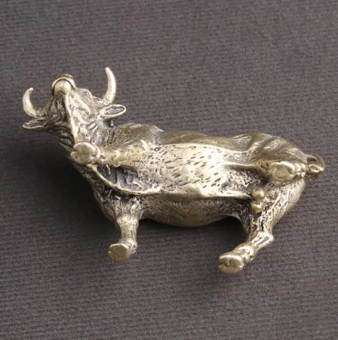 Старая китайская статуя ручной работы из чистой латуни