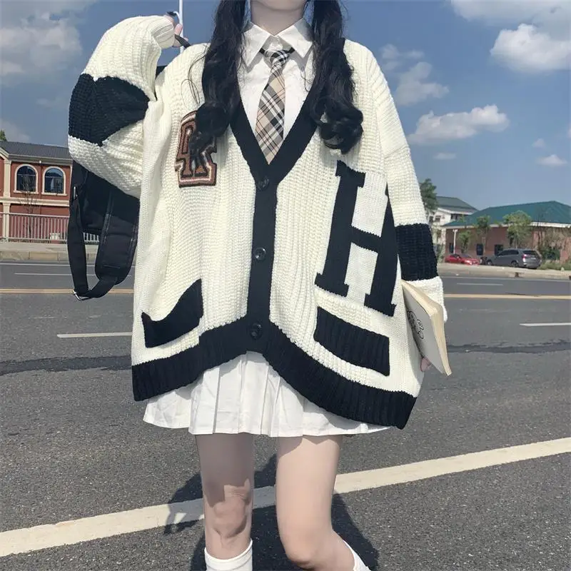 

Hikigawa 2023 Spring Loose Grunge V Neck Patchwork Women Cardigan Contrast Color Sweet Knitted Cardigan Chic Fashion Jumpers
