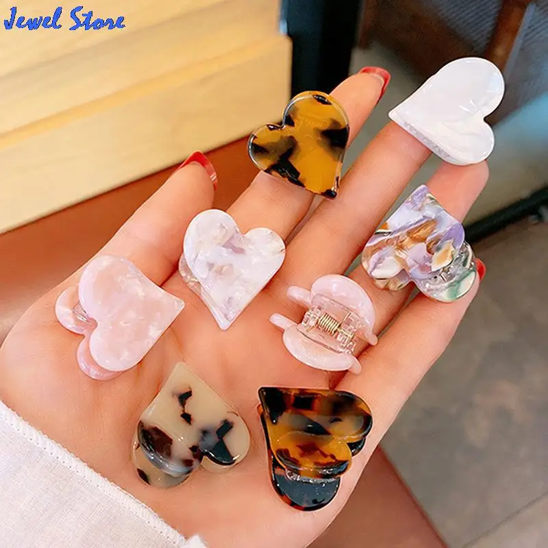 

Милые мини заколки для волос в форме сердца для женщин заколка для волос в форме когтя шикарные заколки простые заколки для волос аксессуар...