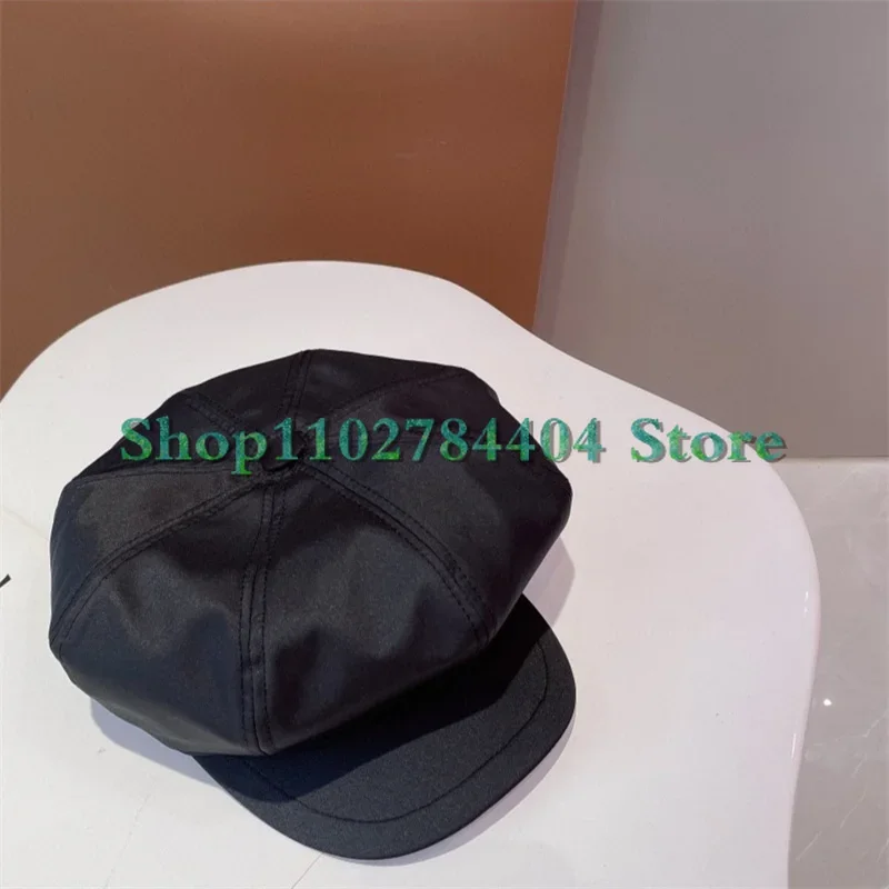 

Nylon Design Berets Women 452921 Winter Black Colour Hat Fashion Luxury Casual Decorate Four Seasons Hats Lady Elegant Tweed Cap