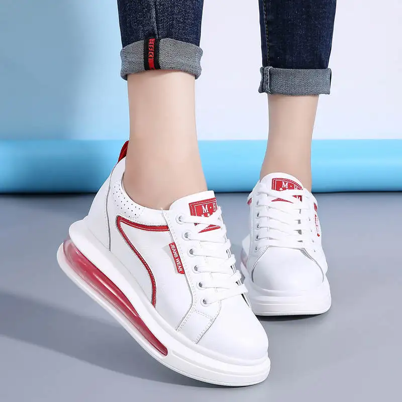 

Женские спортивные кроссовки на шнуровке, эластичные Сникерсы, женская спортивная обувь на платформе, обувь для бега и тенниса с акулами