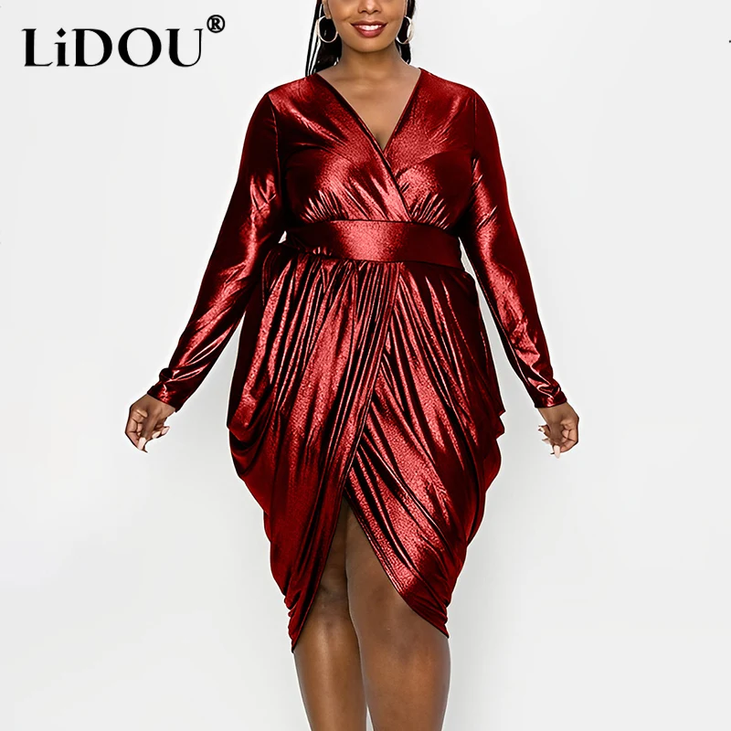 Рисунок 4 - Женское асимметричное платье с длинным рукавом