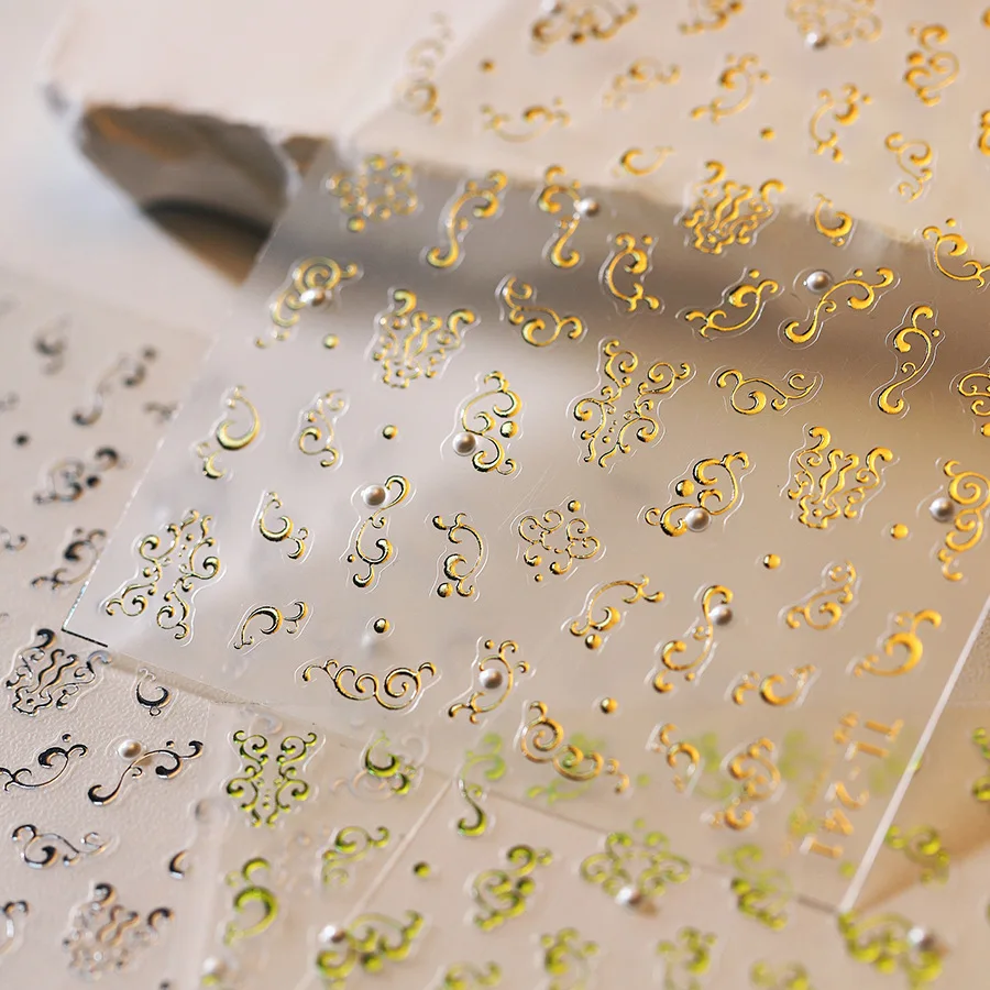 Позолоченные серебристо-зеленые традиционные жемчужные цветочные тотемы с