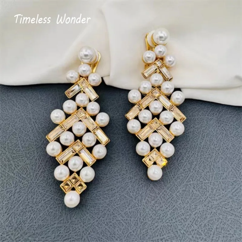 Женские серьги с геометрическим вырезом в стиле ретро