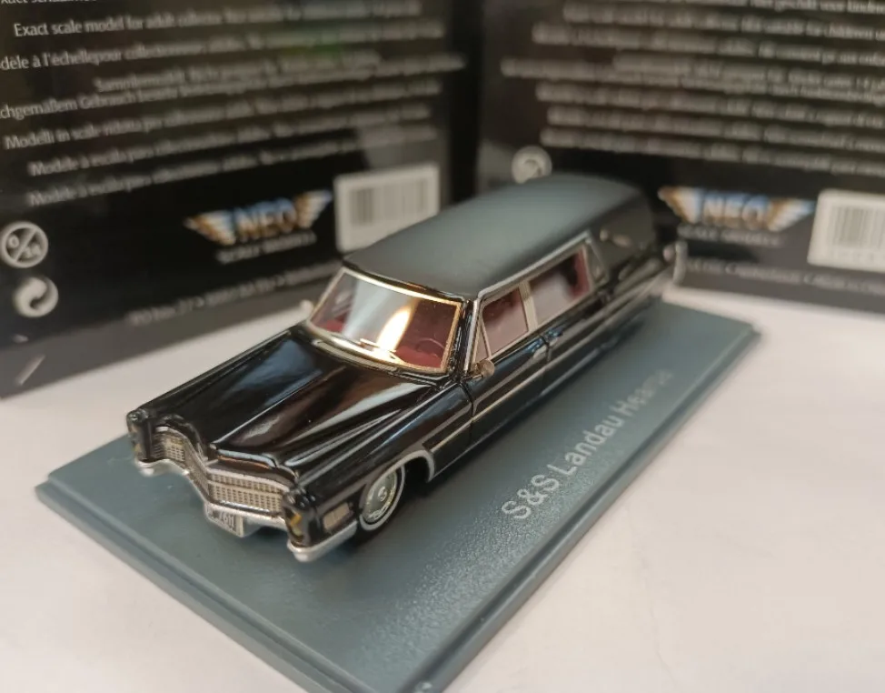 

Neo 1/87 Cadil ~ lc SS Landau Hearse, модель автомобиля Hearse