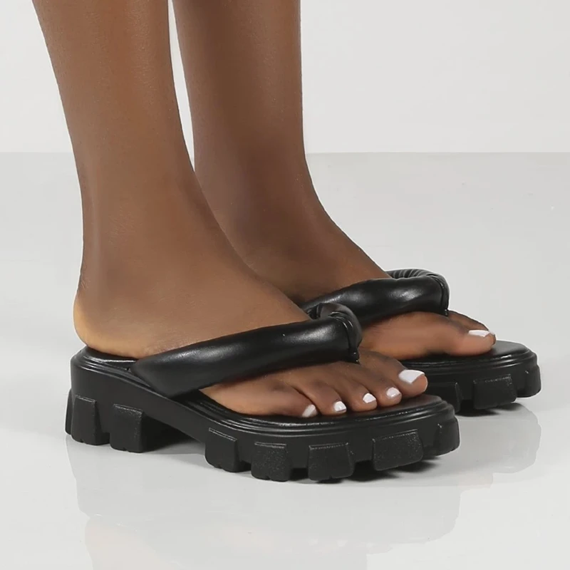 2023 New Solid Color Slippers Fashion Design Ladies Flip-Flops Ladies Thick Bottom Summer Beach Shoes Open Toe Ladies Slippers