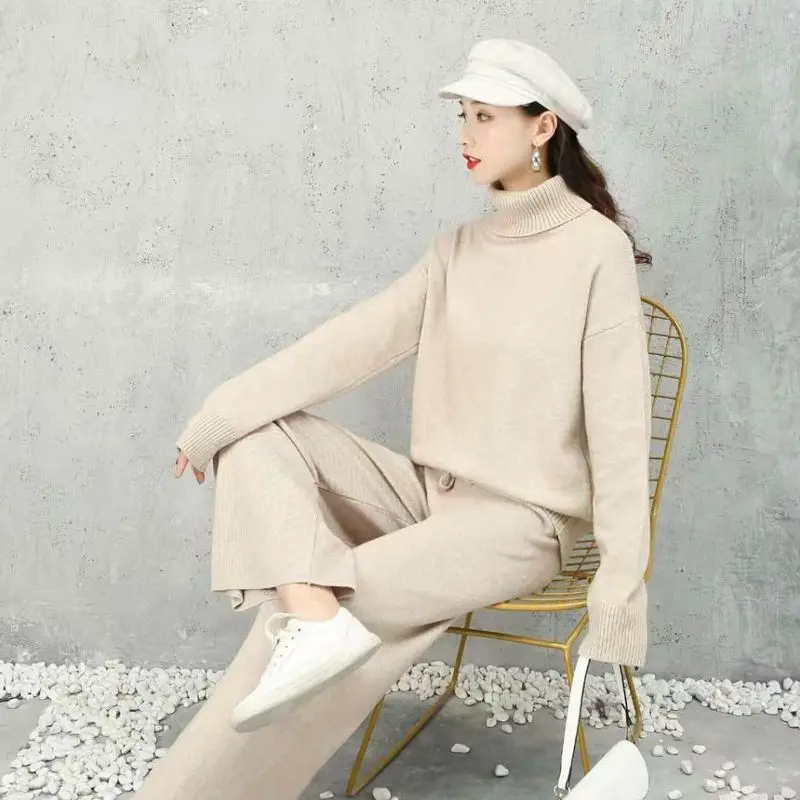 

Early Autumn 2022 Sweater Pullover Set Female Fashionable Wide Pants mature temperament knit sweater light cooked two -piece set