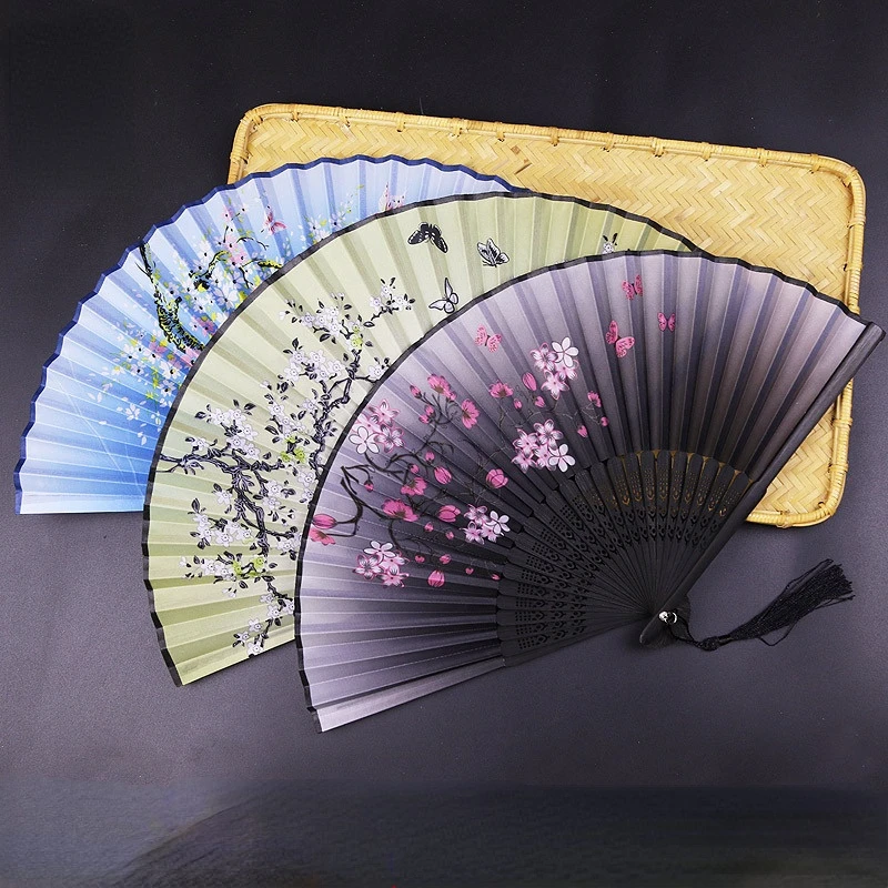 

Silk cloth bamboo Bridesmaid reception folding fan Chinese ancient style student elegant folding fan