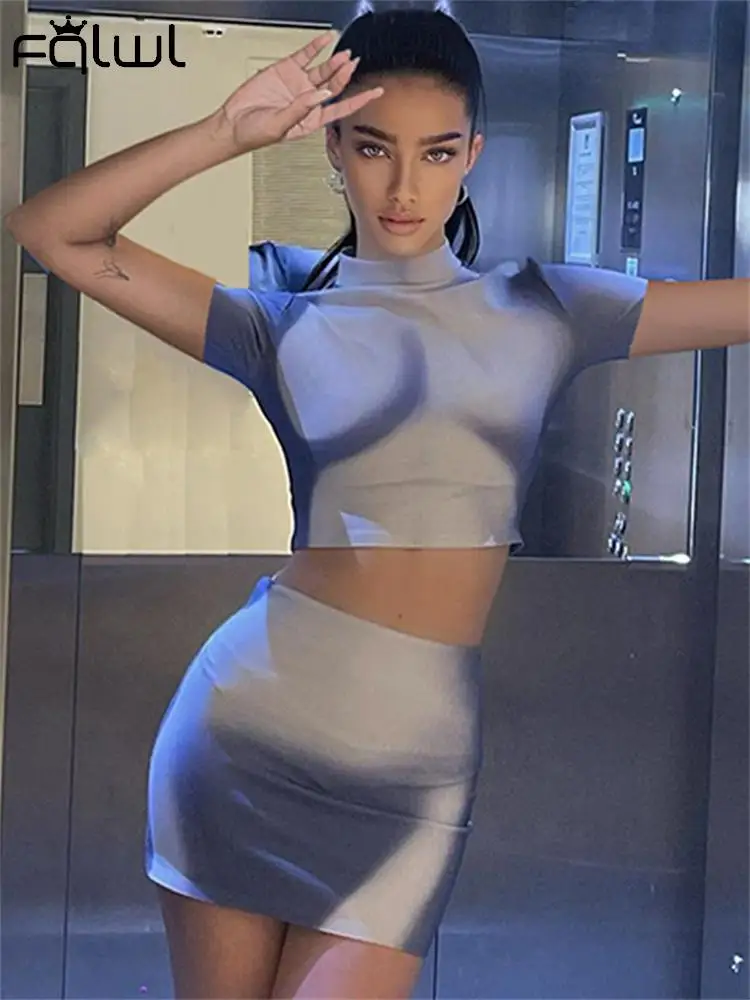 Женский облегающий комплект из двух предметов короткий топ с коротким рукавом и