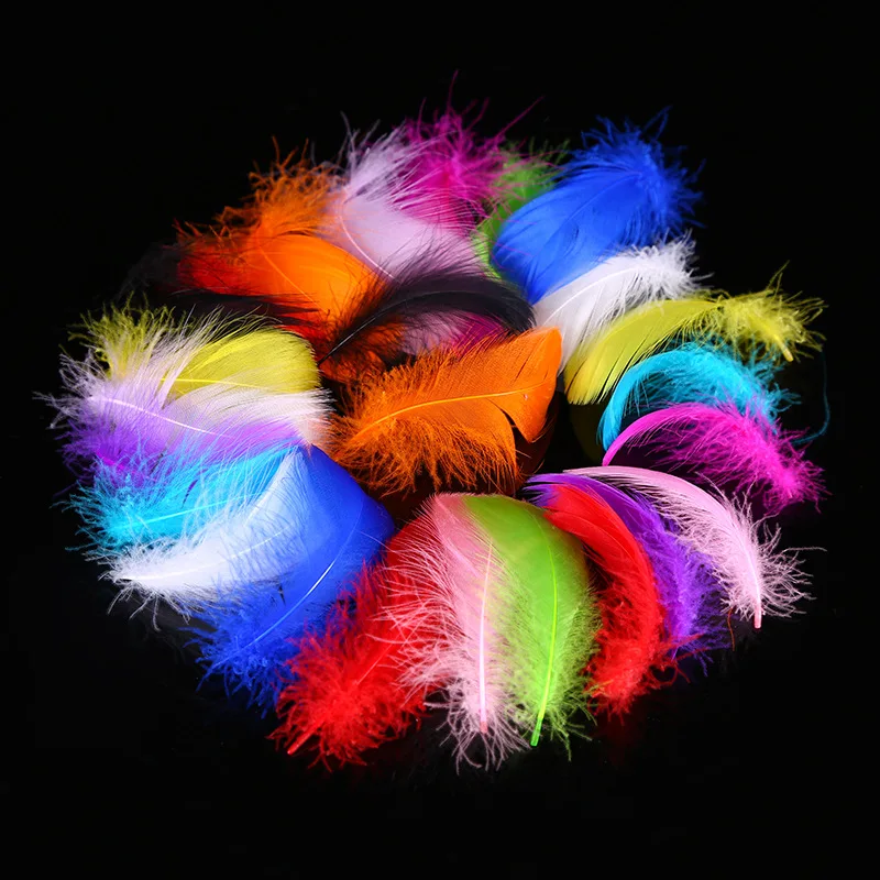 

100 Pcs/ Lot Goose Feathers 4- 8Cm Stage Plumes Feathers for Wedding Party Clothing Decoration DIY Craft Feathers