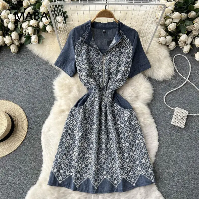 

Runway Vintage Short Sleeve Women Embroidery Dresses Summer Stand Collar Zipper Hollow Out High Quality Streetwear Dress Robes