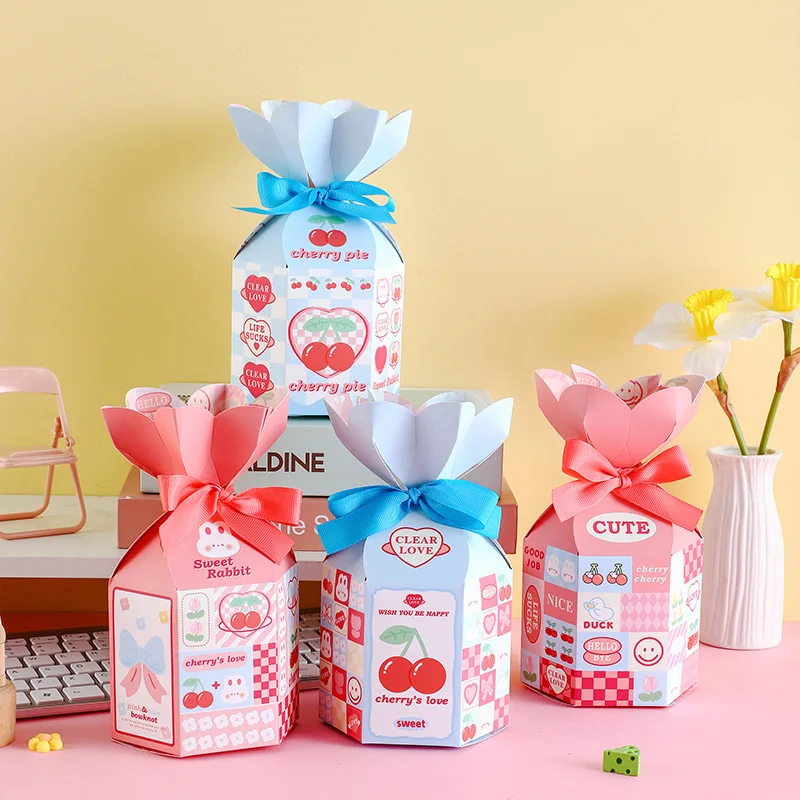 

12pcs Creative Cartoon Gift Box Christmas Apple Candy Packaging Boxes Birthday Kid's Sweet Boxes