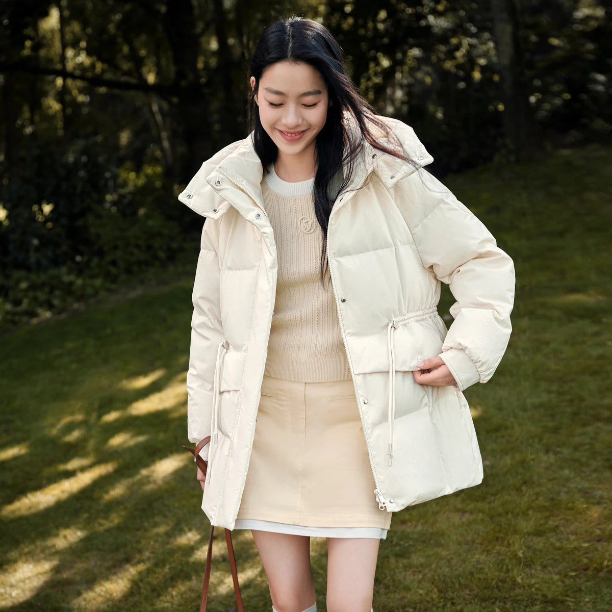 Женская зимняя утепленная куртка BOSIDENG