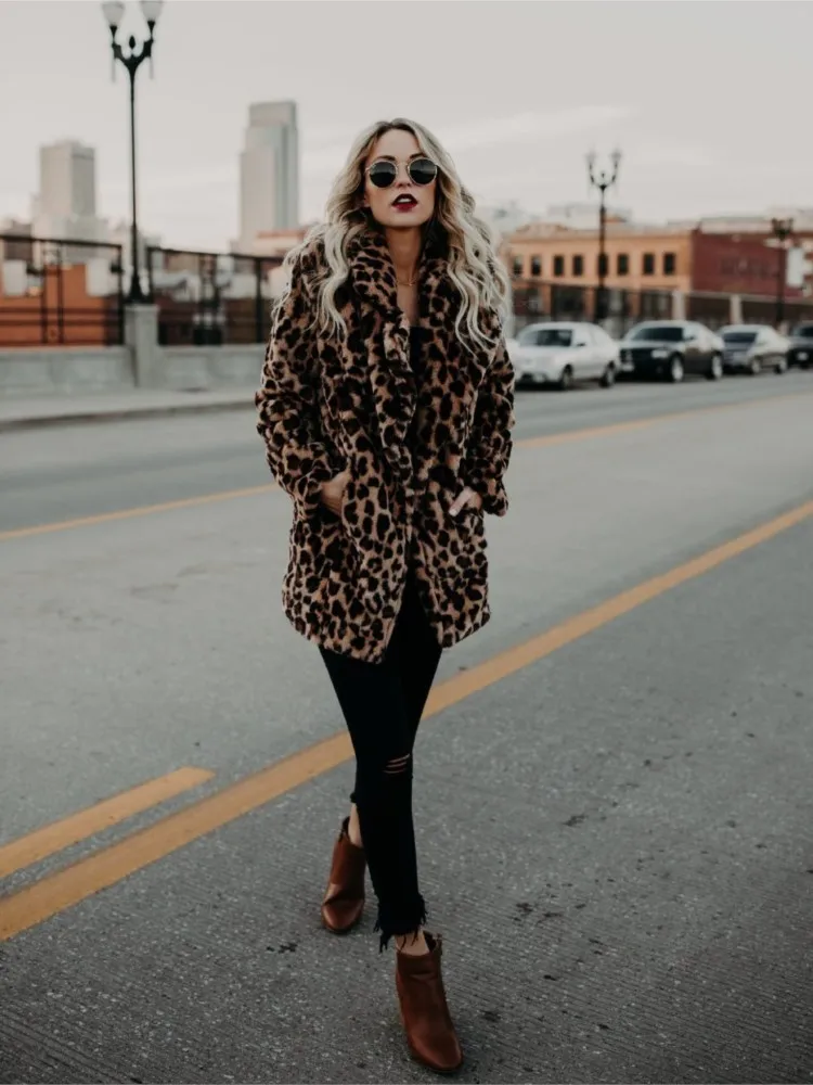 Women New Winter Faux Fur Coats Vintage Leopard Female Loose Warm Coats Casual Street Lady Animal Print Thick Outwears