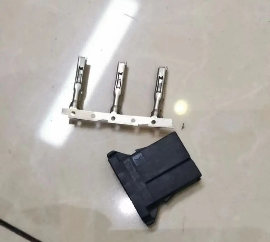 Выходной входной разъем Fanuc |