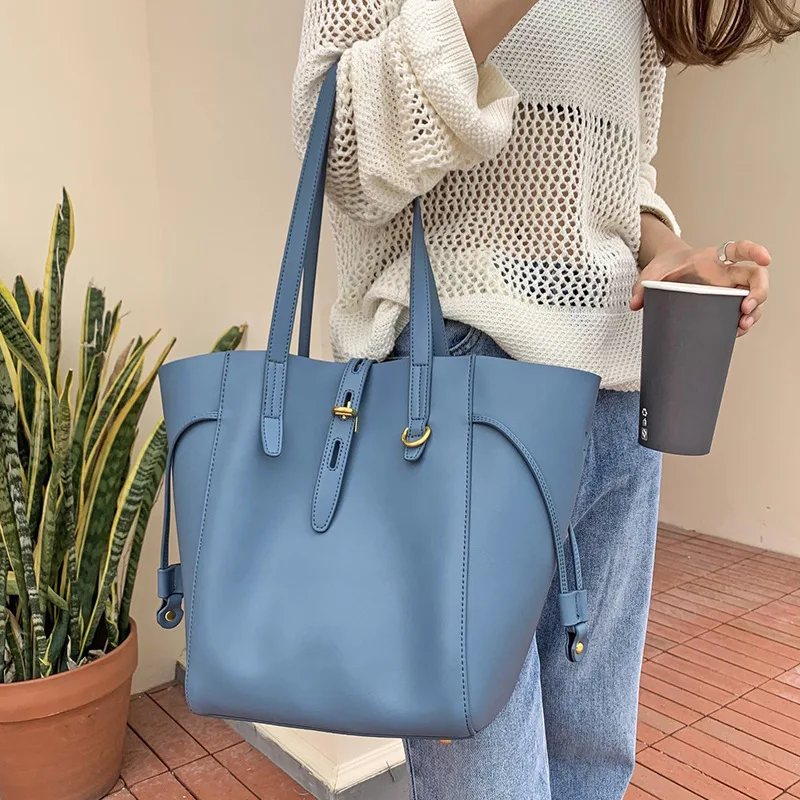 

2022 Genuine Leather Women Trapeze Bag New High Quality Shoulder Bag Female Casual Totes Large Capacity Shopping Bag Bolso Mujer
