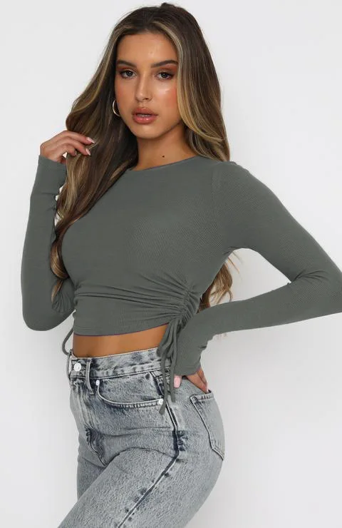 

New solid-color fashion drawstring round neck long-sleeved short navel T-shirt street tide threaded tops women clothing