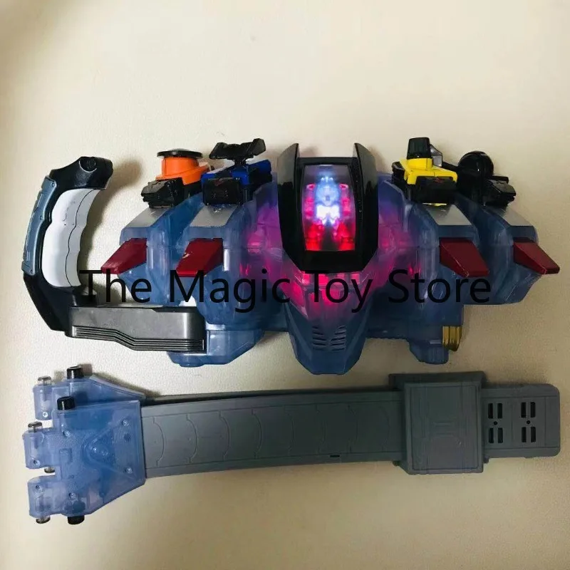 Фото Оригинальная модель игрушки-трансформера BANDAI Kamen Rider Fourze Rocket Head DX Fourze Belt Driver №1