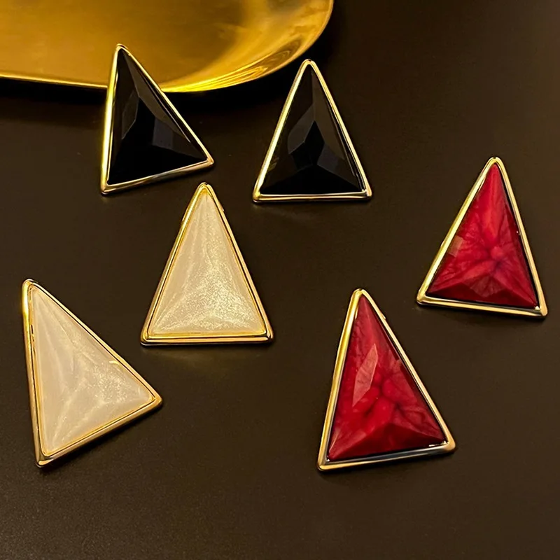 

Ins earrings female fashion niche design triangle geometry earrings 2022 new fashion luxury earrings
