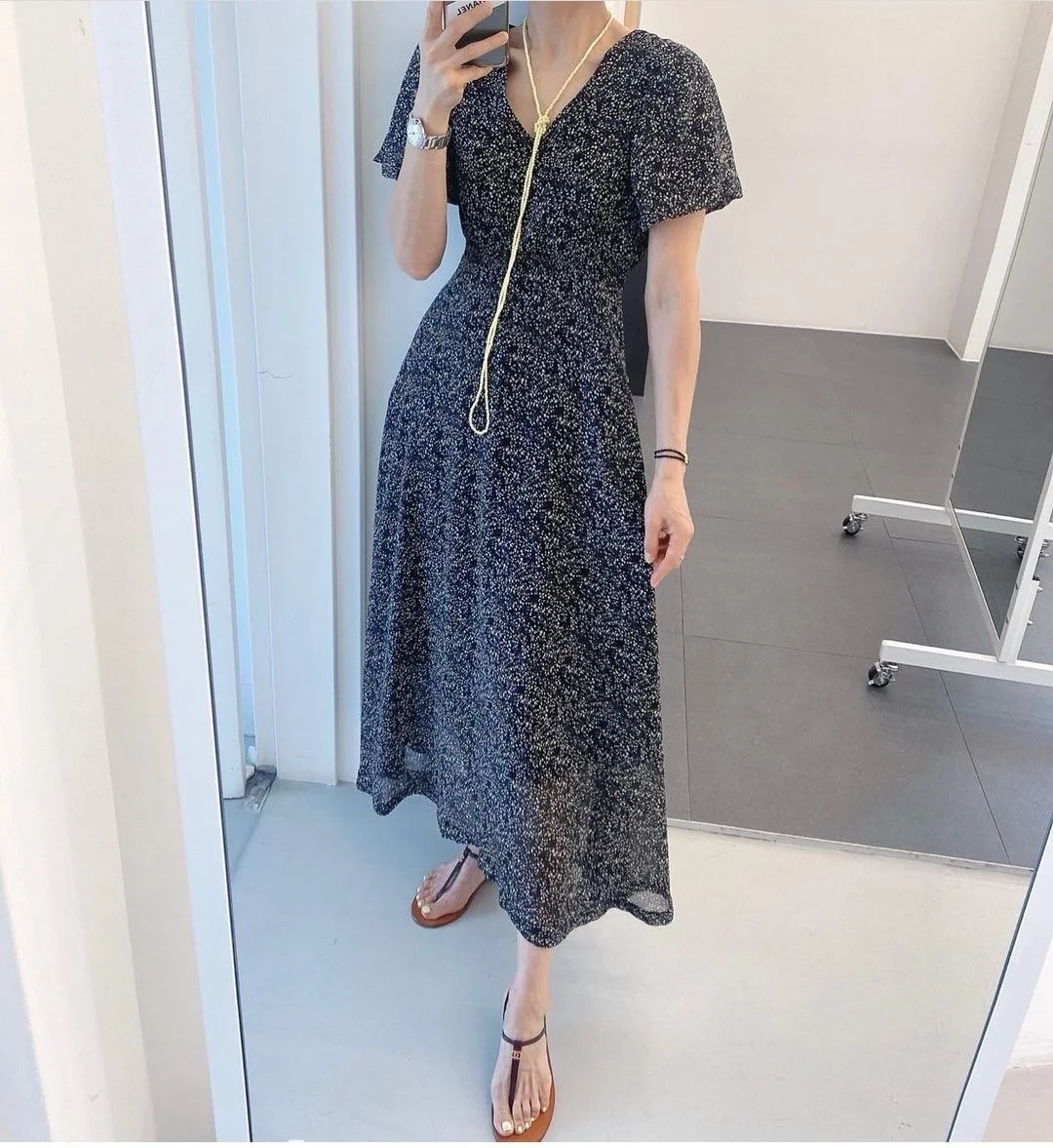 

Gentle Super Fairy Reduced Medium Length Dress Minimalist Dress Pullover Loose Thin Elegant Dress Summer 2022 New