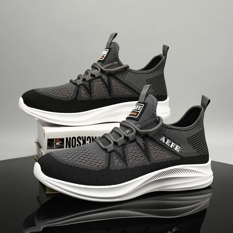 Рисунок 4 - Мужские кроссовки для бега