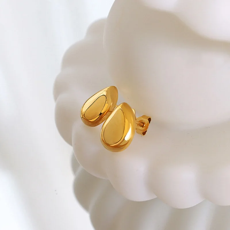 

Gold Water Drop Earrings For Women Simple Stud Earrings Holiday Gifts High Quality Jewelry Wholesale New Fashion Style Wearing