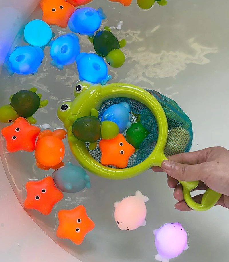 

Foam Animal Toy Light Up Ocean Sea Animal Set Flashing Colorful LED Light Floating Bathtub Toys for Baby Infant Kid Toddler