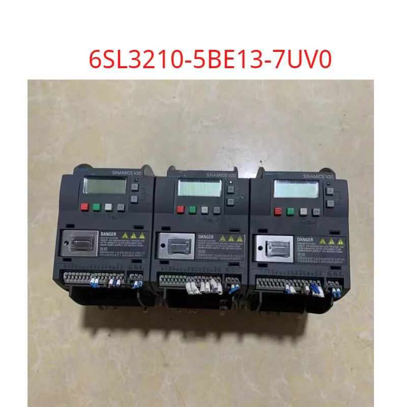 

6SL3210-5BE13-7UV0 used test ok SINAMICS V20 380-480 V 3 AC -15/+10% 47-63Hz rated power 0.37 kW with 150% overload