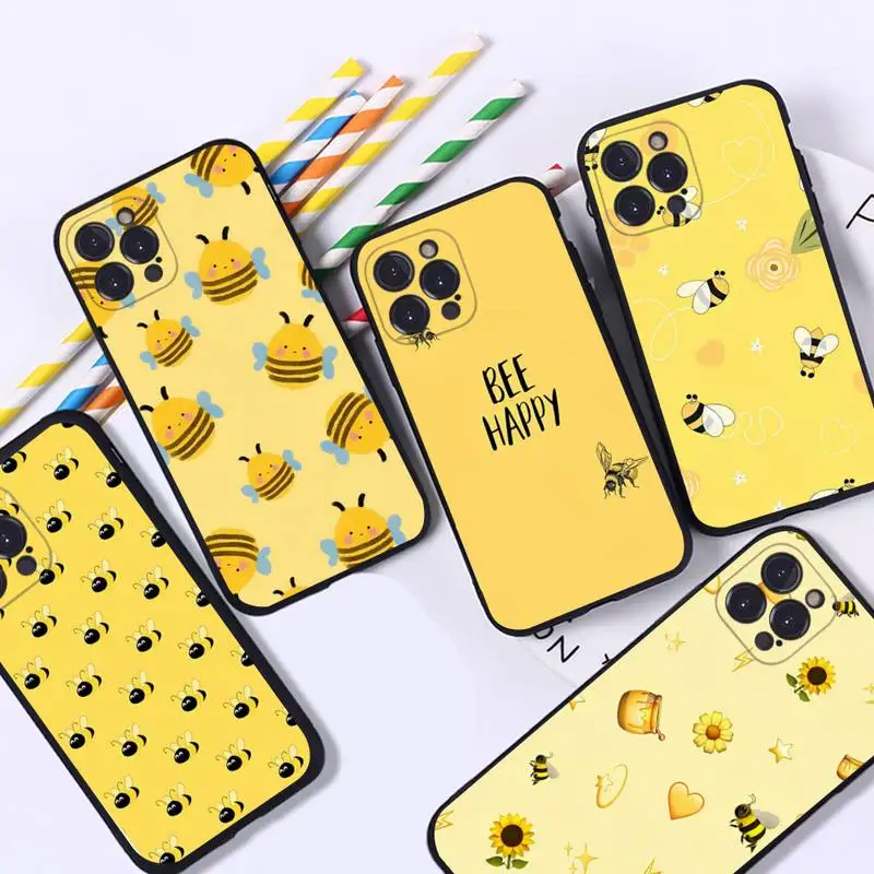 

Cute Cartoon Animal Little Yellow Bees Phone Case For iPhone 8 7 6 6S Plus X SE 2020 XR XS 14 11 12 13 Mini Pro Max Mobile Case