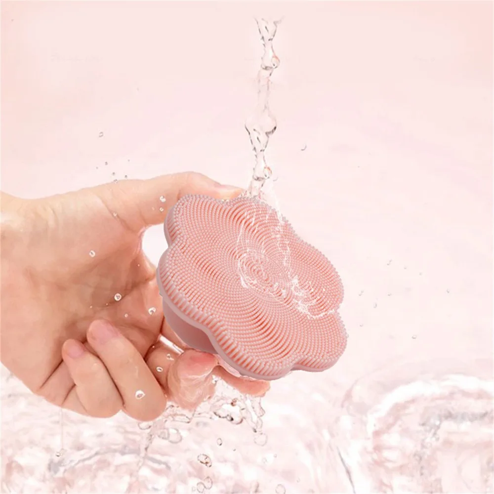 

Silicone Brush Environmentally Friendly And Drop-resistant Worry-free Use Massage Cleansing Brush Flower Shape 70g Face Brush