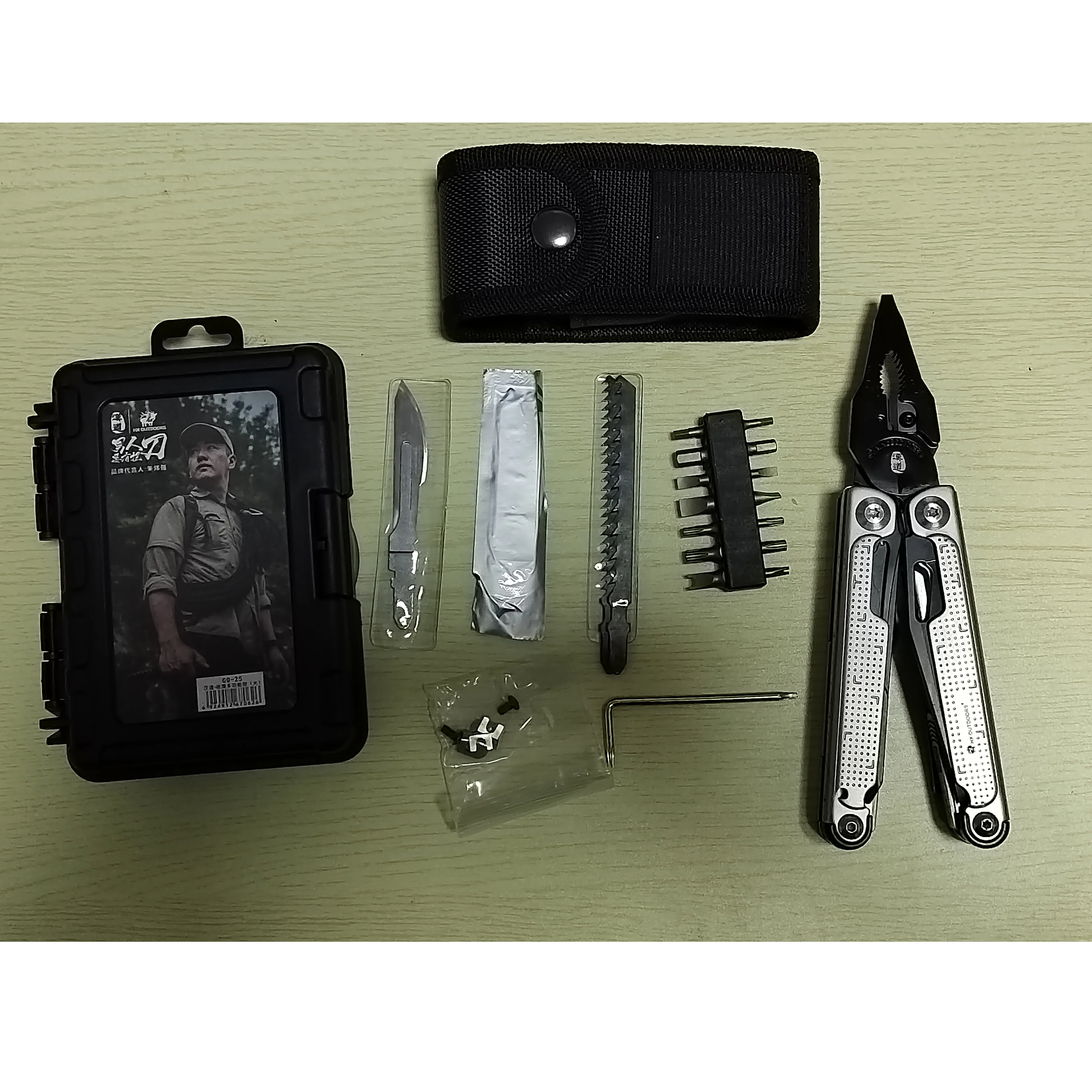 Многофункциональные плоскогубцы складной нож карманный для кемпинга