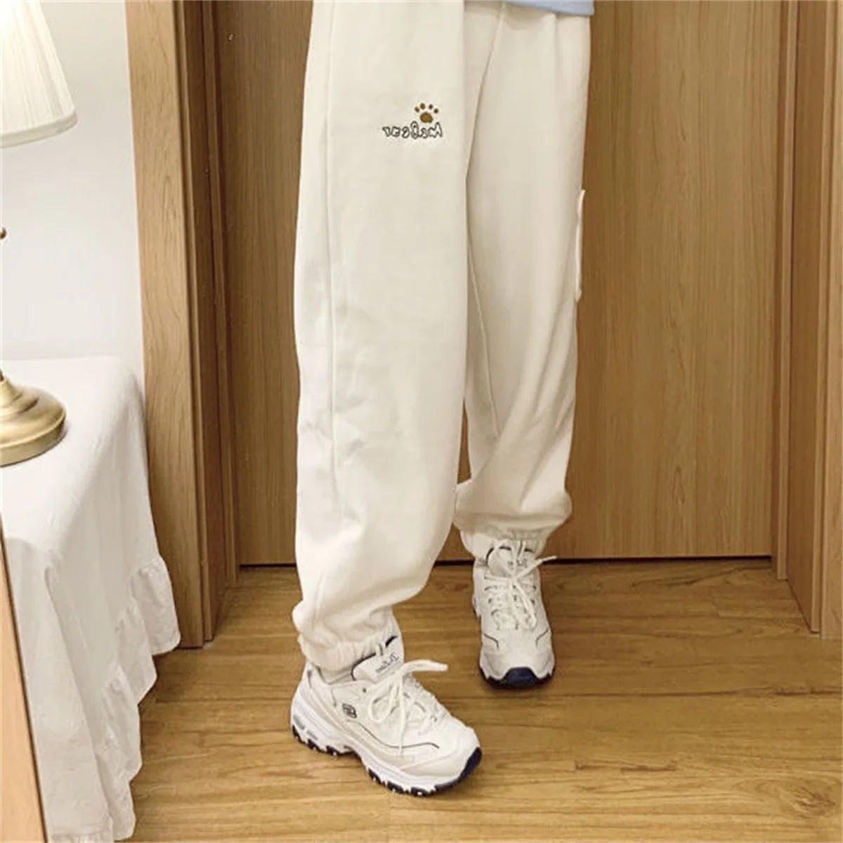 

Брюки женские в готическом стиле, милые свободные штаны в стиле Харадзюку, панк, Япония, с вышивкой в виде когтей, модные смешные прямые штан...