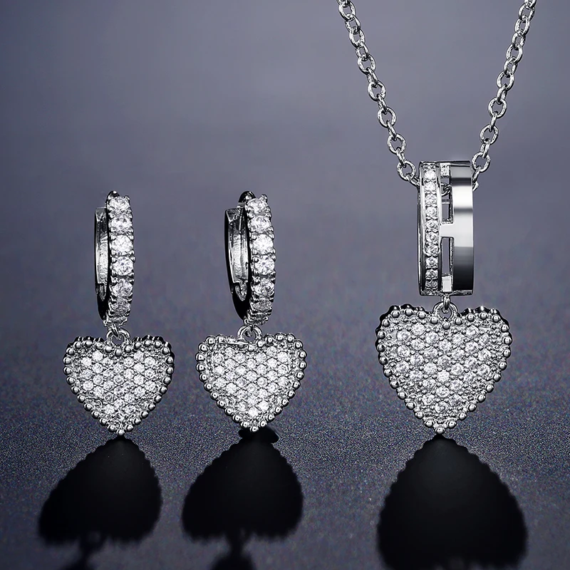 

Fashion Elegant Romantic Heart Shape Cz Zirkoon Kleine Stud Oorbellen Ketting Sieraden Set for Women Dinner Party Jewelry Gift