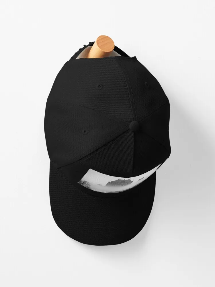 Черно-Белая Кепка унисекс A Foggy Morning Engulfs Chateau Frontenac повседневные бейсболки от