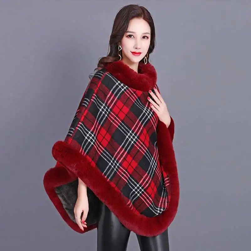 Вязаный топ в сочетании с высококачественными свободными свитерами на осень и