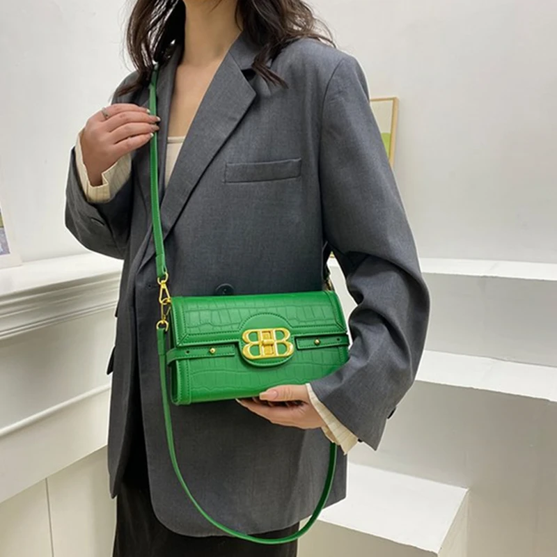 2023 New Fashion Casual Metal Letter Small Square Bag High Quality Shoulder Messenger Bags Luxury Spring Women Purse And Handbag