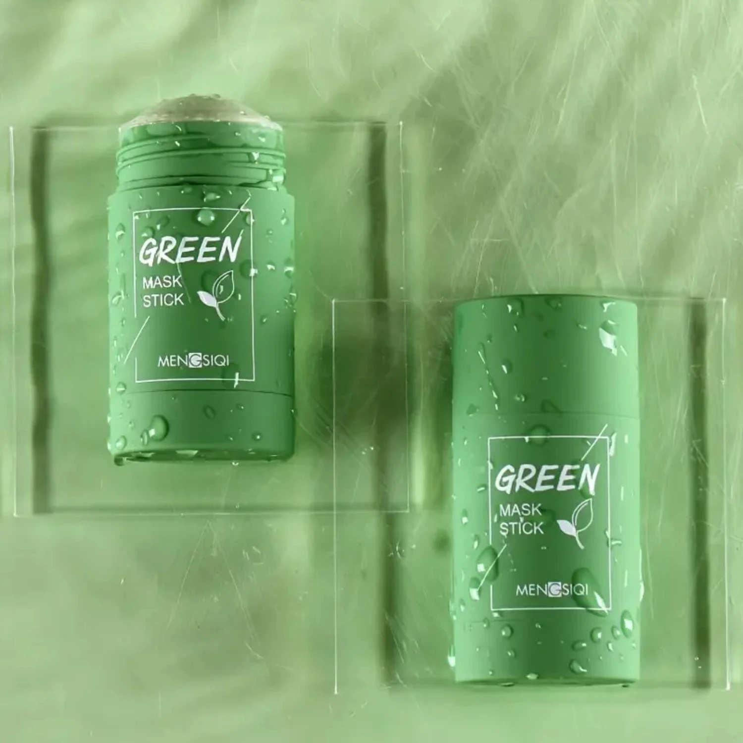 Увлажняющая и очищающая поры глиняная маска-карандаш с зеленым чаем для контроля