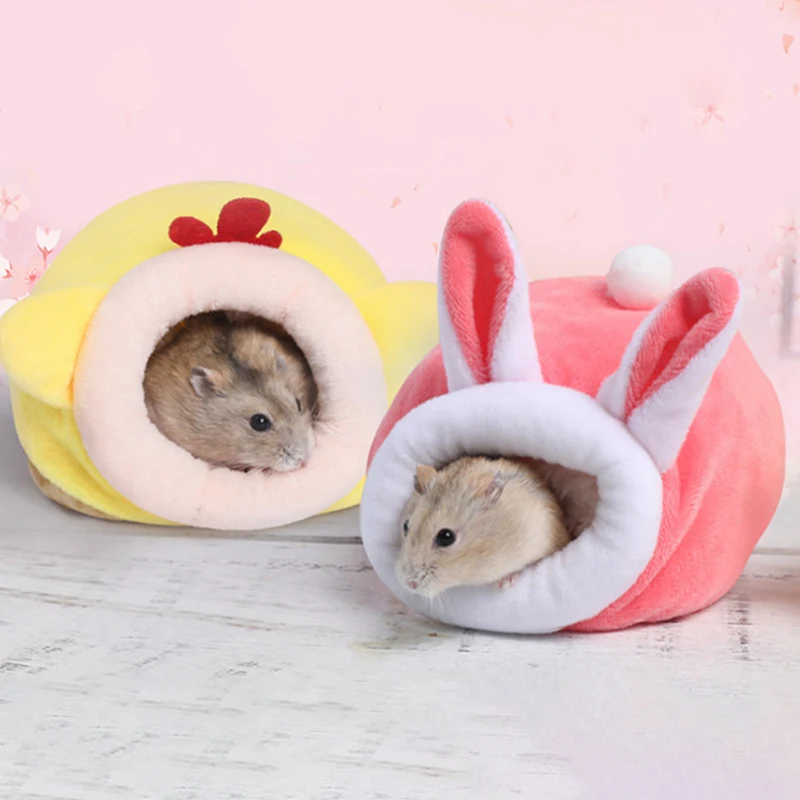 

Soft Plush Winter Warm Cute Pets Hamster Guinea Pig Squirrel Cotton House Mini Bed Pet Toy Hamster Cage House Small Animal Nest