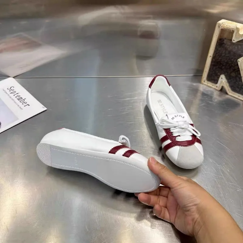 Кеды женские кожаные с круглым носком Спортивная дизайнерская обувь для отдыха