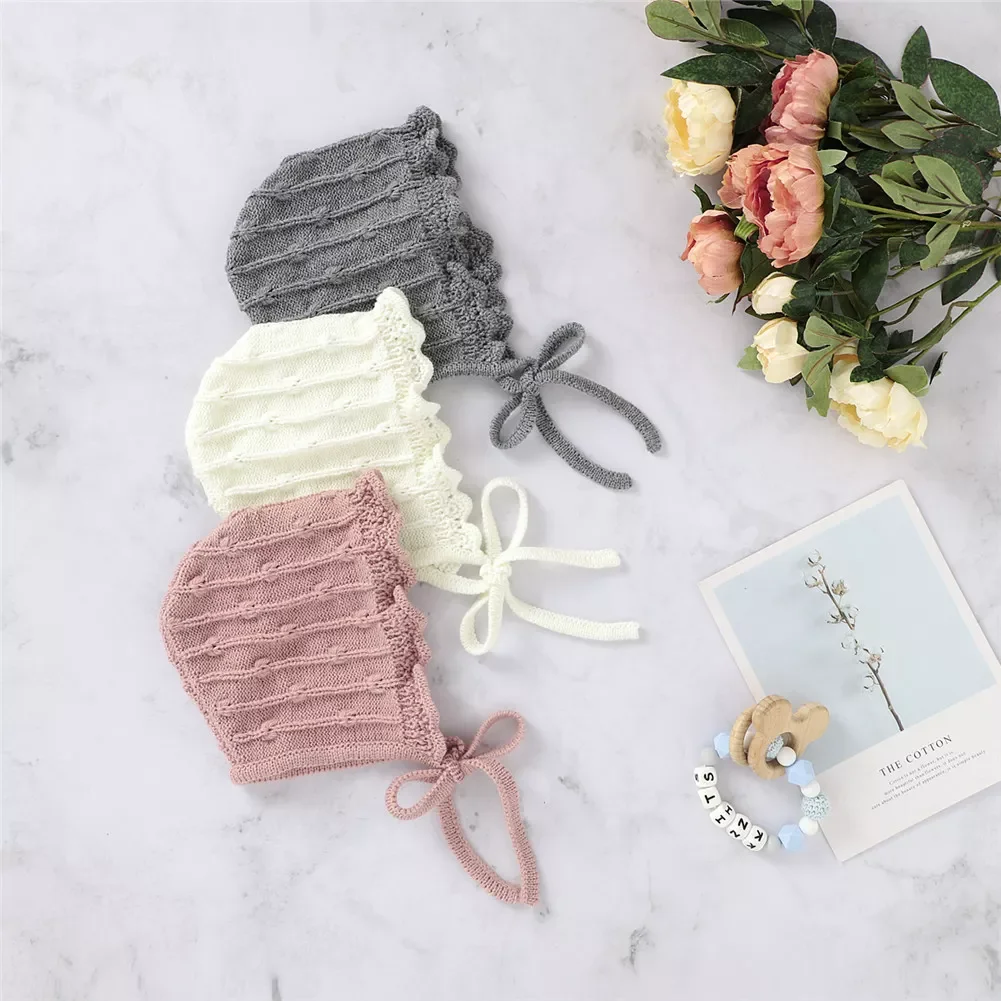

Infant Baby Knit Hat Soft Cute Beanie Hat Winter Christening Bonnet with Chin Strap Solid Color Winter Warm Accessories Caps