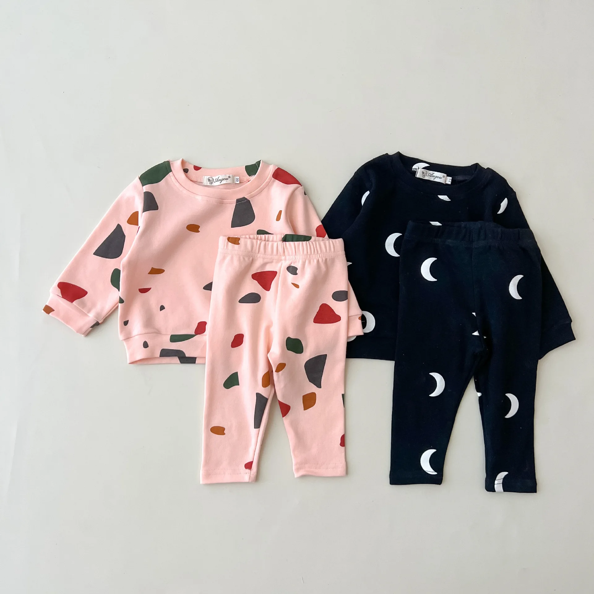 

2022 New Boy Cool Personality Set Simple Moon Print Sweatshirts And Cotton Irregular Pattern Long Johns Suit Girl Homewear Sets