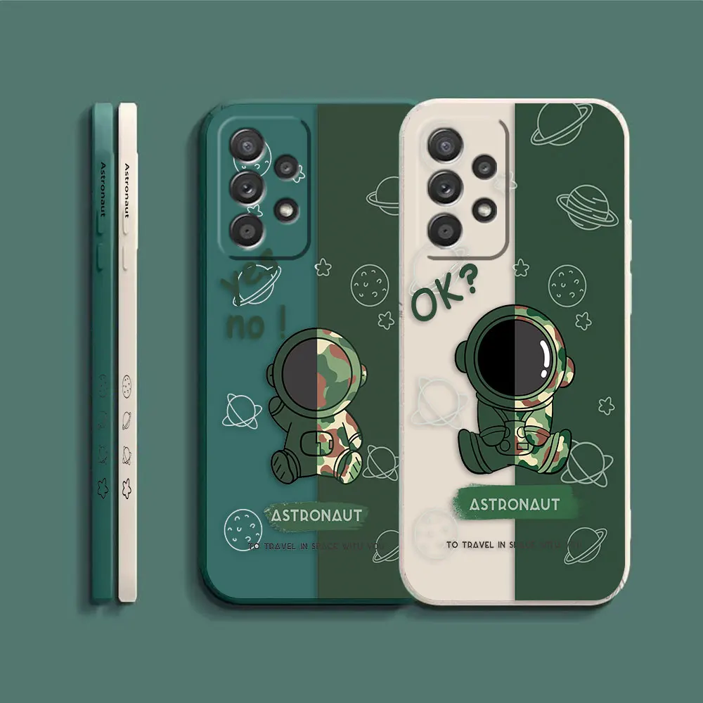 Case For Samsung Galaxy A91 A14 A73 A72 A71 A53 A52 A51 A42 A33 A32 A22 A21S A13 A715F A52S A22S 4G 5G Case Astronaut Camouflage