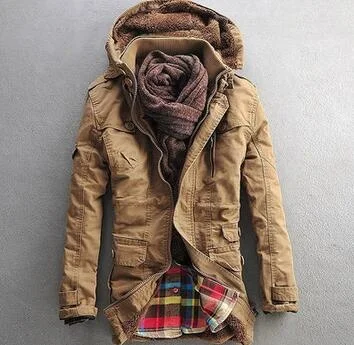 

Модная мужская зимняя Толстая стеганая куртка с мехом и капюшоном, пальто из овечьей шерсти, бархатные теплые пальто для мужчин, размер соот...