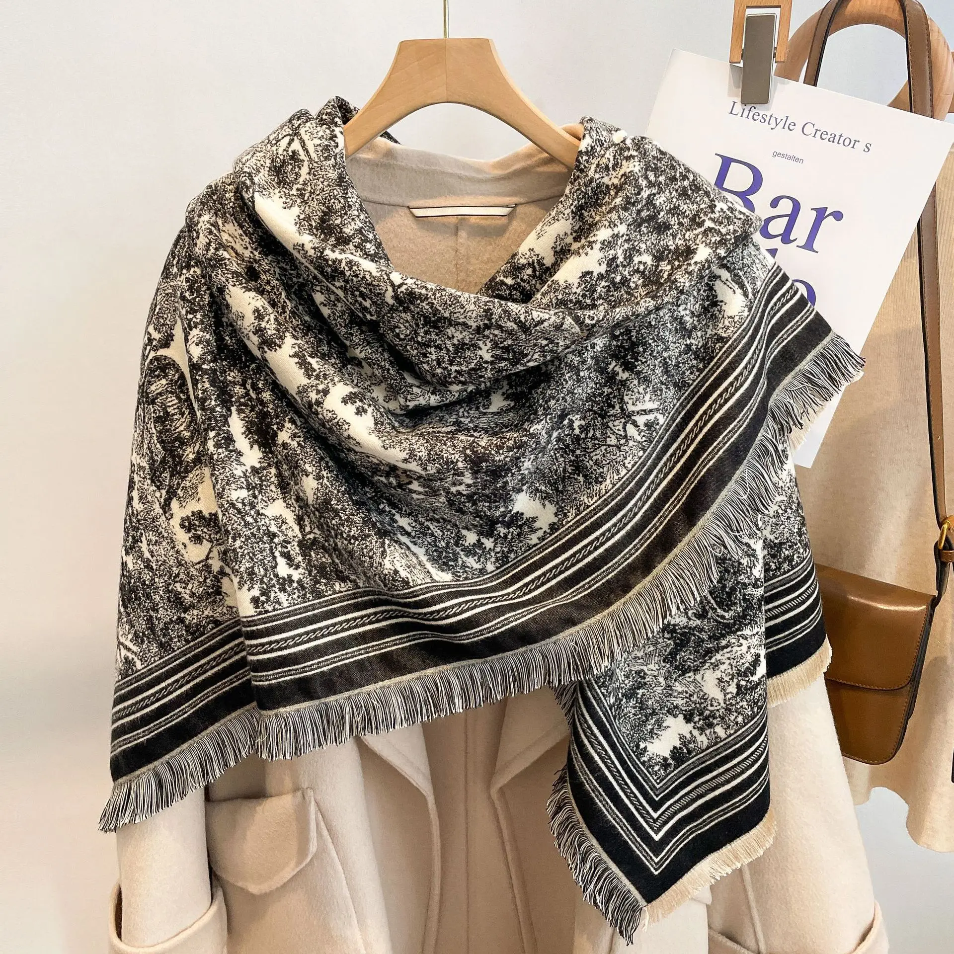 

Premium Quality Luxury Scarf Blue and White Porcelain Classical Chinese Style Shawl Wrap Blanket 128x122cm Shawl Soft and Comfot