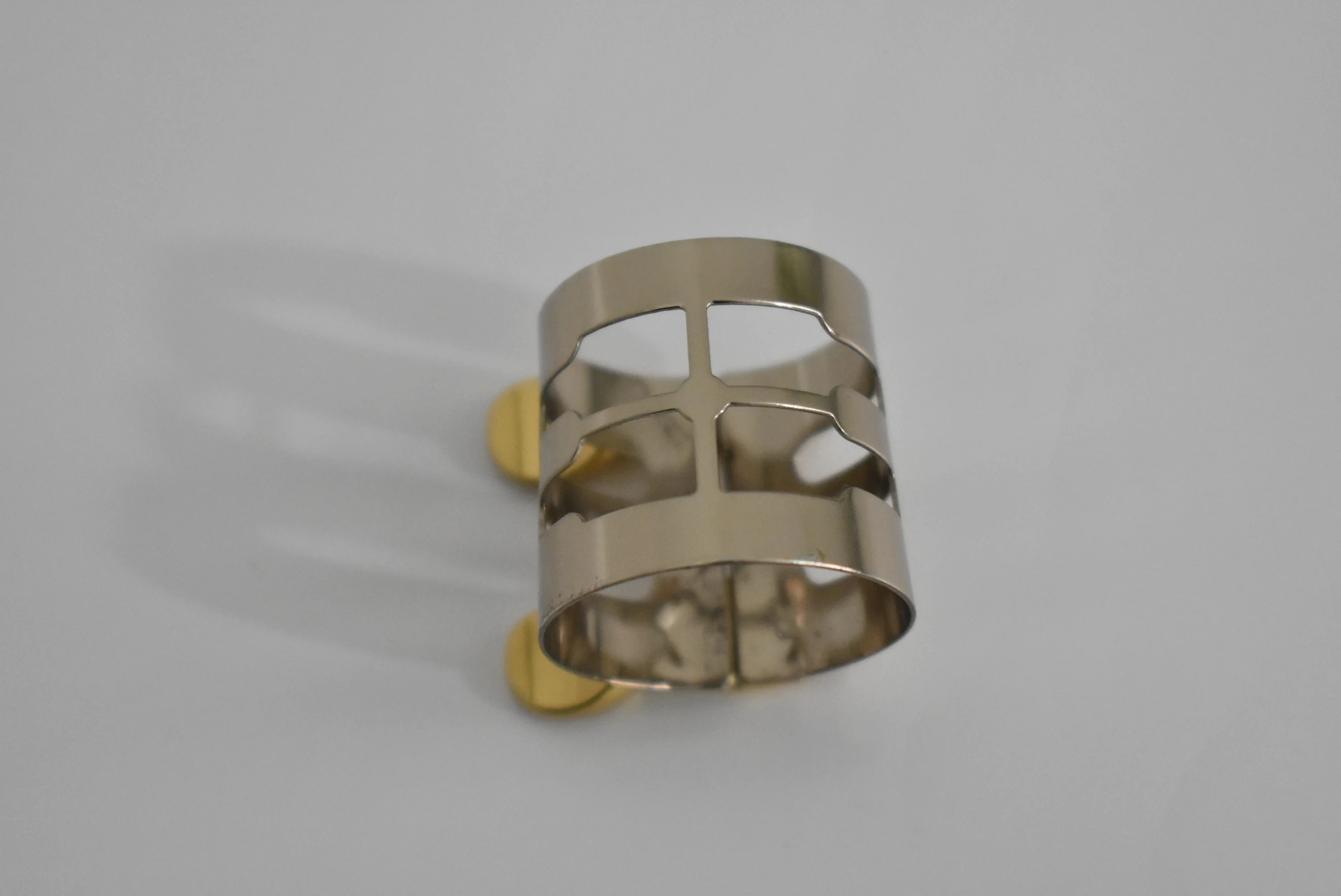 1 комплект саксофона альт клипса на белом фоне аксессуары для музыки