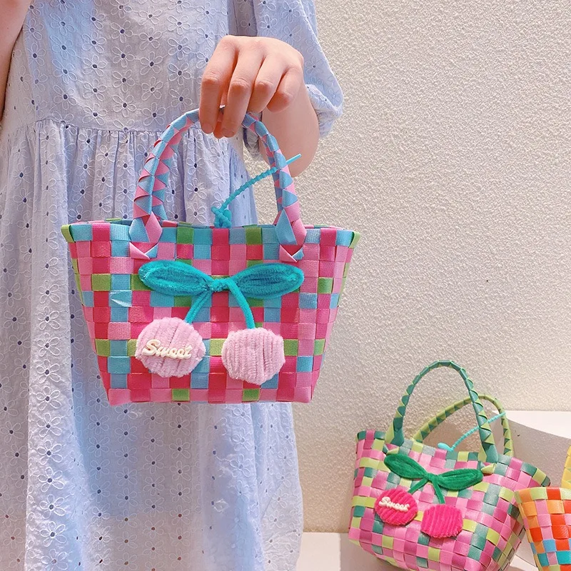 

Summer Travel Beach Vacation Woven Colorful Handbags Girls Vacation Essential Women Tote Fashionable Bags