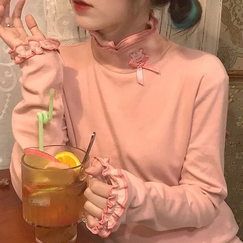 Женская футболка с длинным рукавом вышивкой кролика |